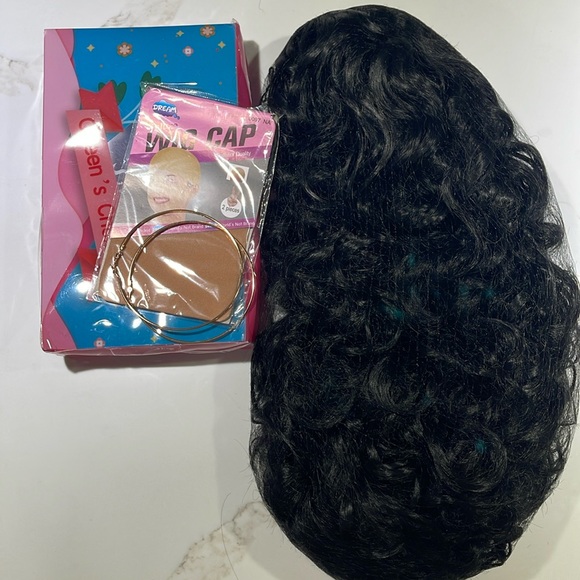 HAIR and Lots of it! 22-25” long when hanging, loose curls, jet black - Picture 6 of 10